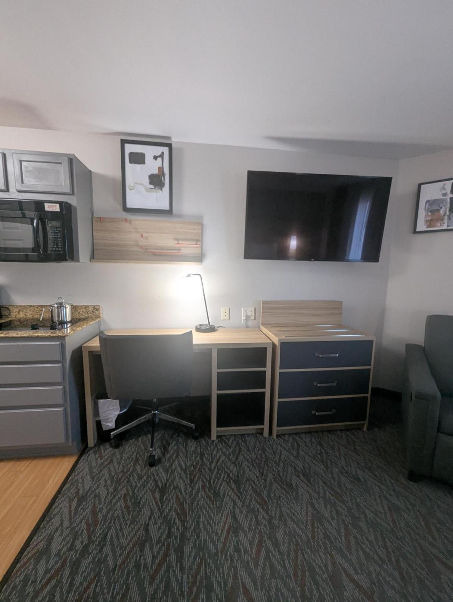 Candlewood Suites Loveland By Ihg Exterior photo