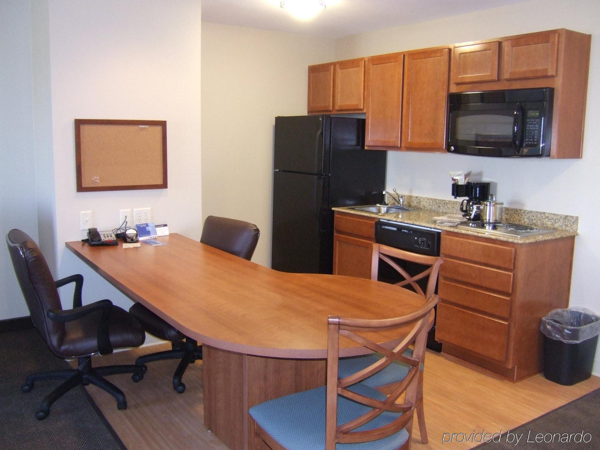 Candlewood Suites Loveland By Ihg Room photo